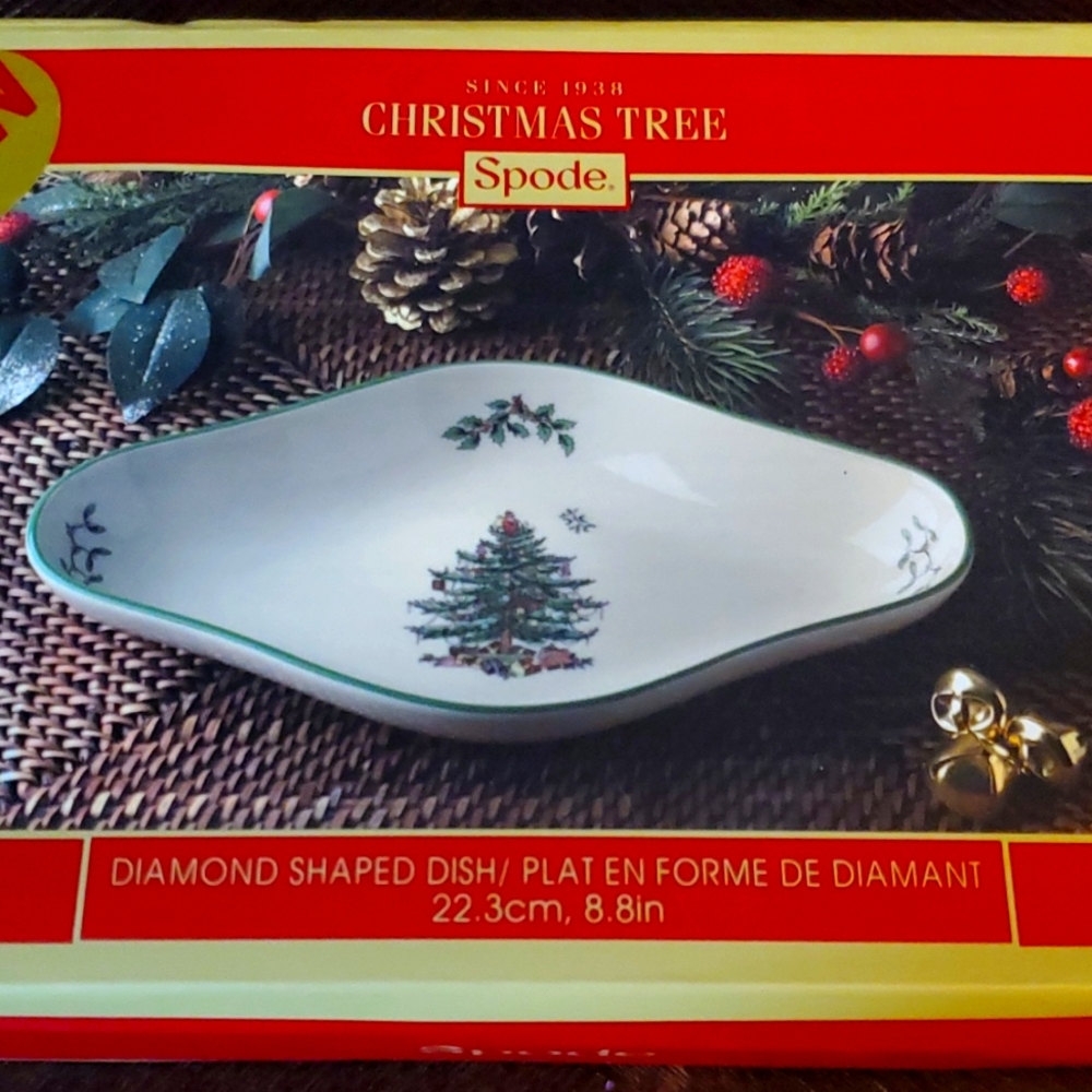 NIB Spode Christmas Tree dish